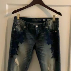 Miss Me embroidered Jeans
